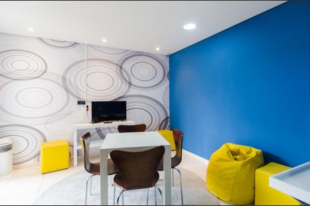 Apartamento à venda com 54m², 2 quartos e 1 vaga Apartamento à venda com 54m², 2 quartos e 1 vagaÁrea comum - Salão de festas