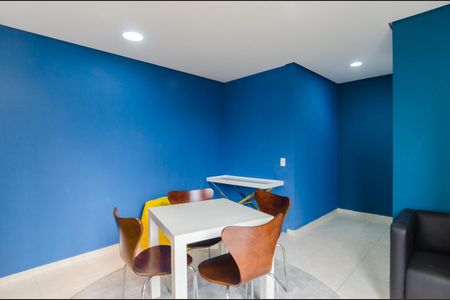 Apartamento à venda com 54m², 2 quartos e 1 vaga Apartamento à venda com 54m², 2 quartos e 1 vagaÁrea comum - Salão de festas