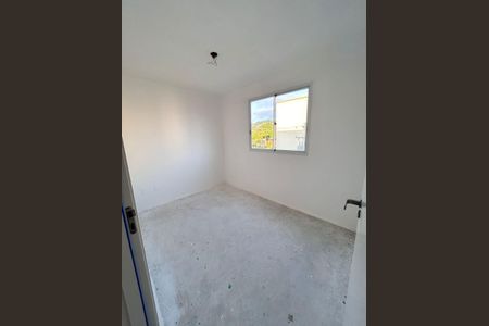 Quarto de apartamento à venda com 2 quartos, 42m² em Campo Novo, Porto Alegre