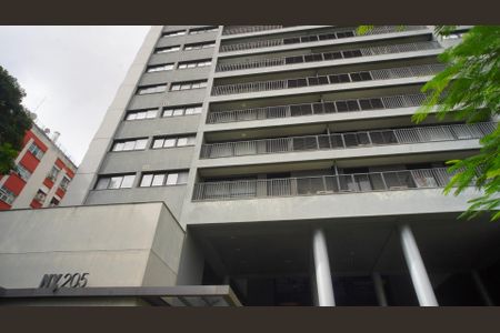 Apartamento para alugar com 75m², 2 quartos e 1 vagaFachada 