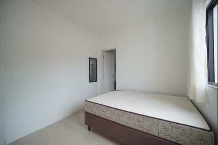 Casa para alugar com 79m², 2 quartos e 3 vagasSuíte 2