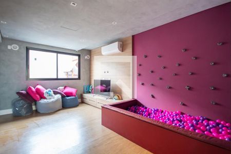 Apartamento à venda com 90m², 3 quartos e 2 vagas Apartamento à venda com 90m², 3 quartos e 2 vagasÁrea Comum