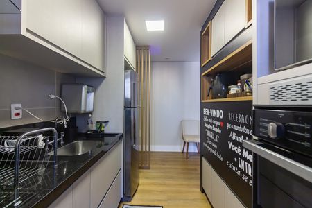 Apartamento à venda com 90m², 3 quartos e 2 vagas Apartamento à venda com 90m², 3 quartos e 2 vagasCozinha