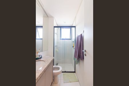 Apartamento à venda com 90m², 3 quartos e 2 vagas Apartamento à venda com 90m², 3 quartos e 2 vagasBanheiro 2