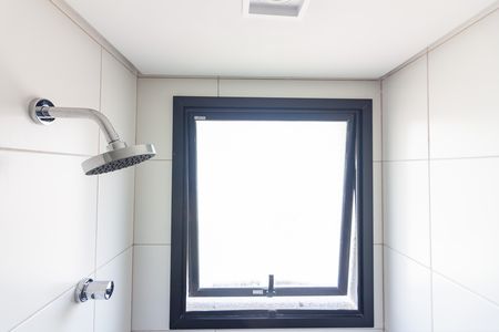 Apartamento à venda com 90m², 3 quartos e 2 vagas Apartamento à venda com 90m², 3 quartos e 2 vagasBanheiro 1