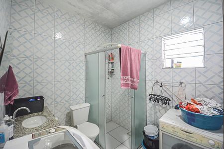 Casa à venda com 198m², 4 quartos e 4 vagasBanheiro 2
