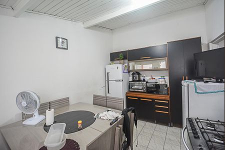 Casa à venda com 198m², 4 quartos e 4 vagasCozinha