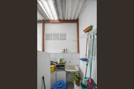 Casa à venda com 198m², 4 quartos e 4 vagasÁrea de Serviço