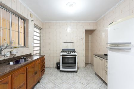 Casa para alugar com 144m², 4 quartos e 2 vagas Casa para alugar com 144m², 4 quartos e 2 vagasCozinha