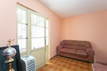 Casa para alugar com 144m², 4 quartos e 2 vagas Casa para alugar com 144m², 4 quartos e 2 vagasSala 1