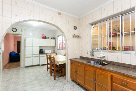Casa para alugar com 144m², 4 quartos e 2 vagas Casa para alugar com 144m², 4 quartos e 2 vagasCozinha