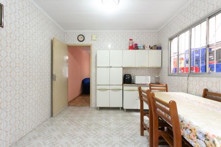 Casa para alugar com 144m², 4 quartos e 2 vagas Casa para alugar com 144m², 4 quartos e 2 vagasCozinha