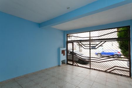 Casa para alugar com 144m², 4 quartos e 2 vagas Casa para alugar com 144m², 4 quartos e 2 vagasGaragem