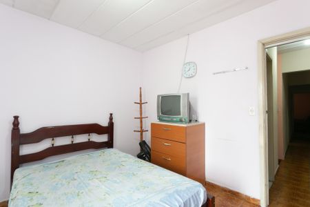 Casa para alugar com 144m², 4 quartos e 2 vagas Casa para alugar com 144m², 4 quartos e 2 vagasQuarto 1