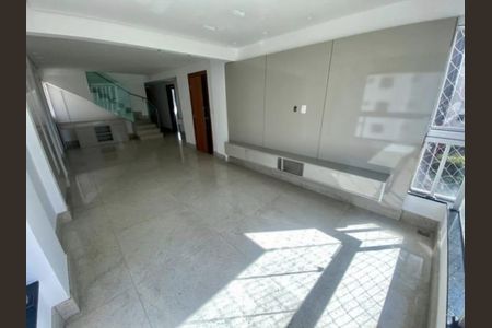 Apartamento para alugar com 285m², 4 quartos e 4 vagasSala