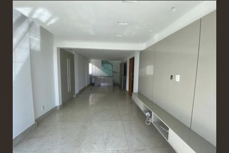 Apartamento para alugar com 285m², 4 quartos e 4 vagasSala