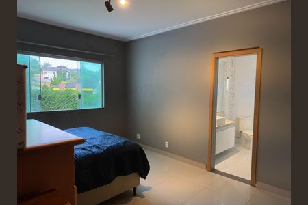 Casa de condomínio para alugar com 600m², 5 quartos e 6 vagas Casa de condomínio para alugar com 600m², 5 quartos e 6 vagasSuíte 3