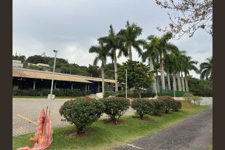 Casa de condomínio para alugar com 600m², 5 quartos e 6 vagas Casa de condomínio para alugar com 600m², 5 quartos e 6 vagasArea