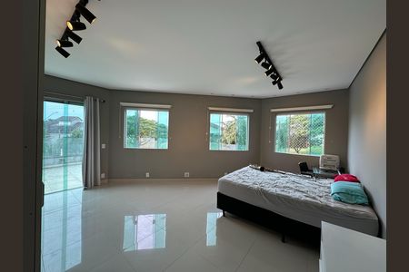 Casa de condomínio para alugar com 600m², 5 quartos e 6 vagas Casa de condomínio para alugar com 600m², 5 quartos e 6 vagasSuíte 2