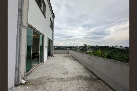 Casa de condomínio para alugar com 600m², 5 quartos e 6 vagas Casa de condomínio para alugar com 600m², 5 quartos e 6 vagasÁrea externa