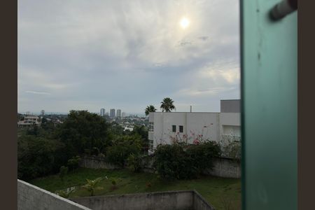 Casa de condomínio para alugar com 600m², 5 quartos e 6 vagas Casa de condomínio para alugar com 600m², 5 quartos e 6 vagasBanheiro da Suíte 2 - Vista