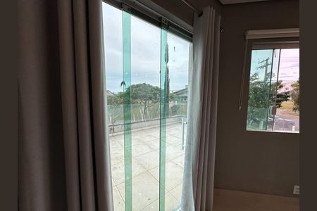 Casa de condomínio para alugar com 600m², 5 quartos e 6 vagas Casa de condomínio para alugar com 600m², 5 quartos e 6 vagasSuíte 2 - Varanda