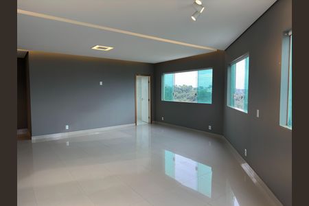 Casa de condomínio para alugar com 600m², 5 quartos e 6 vagas Casa de condomínio para alugar com 600m², 5 quartos e 6 vagasSuíte 5
