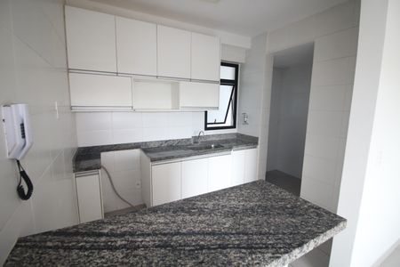 Apartamento para alugar com 100m², 3 quartos e 2 vagasCozinha