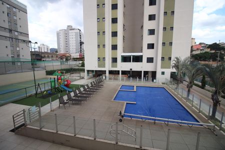 Apartamento para alugar com 100m², 3 quartos e 2 vagasVista Area Privativa
