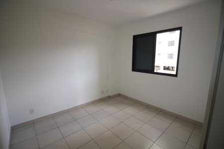 Apartamento para alugar com 100m², 3 quartos e 2 vagasQuarto 3