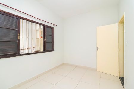 Casa à venda com 195m², 3 quartos e 2 vagas Casa à venda com 195m², 3 quartos e 2 vagasQuarto 1