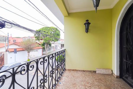 Casa à venda com 195m², 3 quartos e 2 vagas