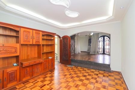 Casa à venda com 3 quartos, 195m² em Jardim Nossa Senhora do Carmo, São Paulo