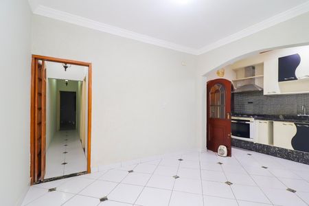 Casa à venda com 195m², 3 quartos e 2 vagas Casa à venda com 195m², 3 quartos e 2 vagasSala de Jantar