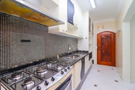 Casa à venda com 195m², 3 quartos e 2 vagas Casa à venda com 195m², 3 quartos e 2 vagasCozinha
