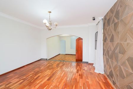 Casa à venda com 3 quartos, 195m² em Jardim Nossa Senhora do Carmo, São Paulo