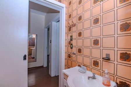 Apartamento para alugar com 150m², 2 quartos e sem vagaBanheiro