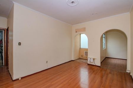 Sala de apartamento para alugar com 2 quartos, 150m² em Petrópolis, Porto Alegre