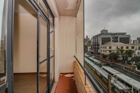 Apartamento para alugar com 150m², 2 quartos e sem vagaQuarto 1 - Varanda