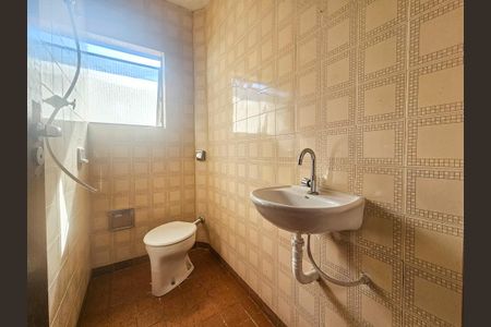 Banheiro de apartamento para alugar com 2 quartos, 50m² em Jardim Sao Luiz, São Paulo