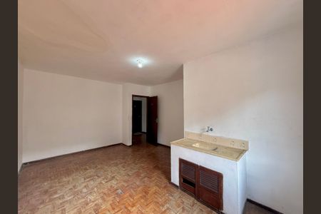 Casa para alugar com 39m², 0 quarto e sem vagaStudio