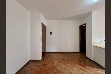 Studio de casa para alugar com 0 quarto, 39m² em Jardim Sao Luiz, São Paulo