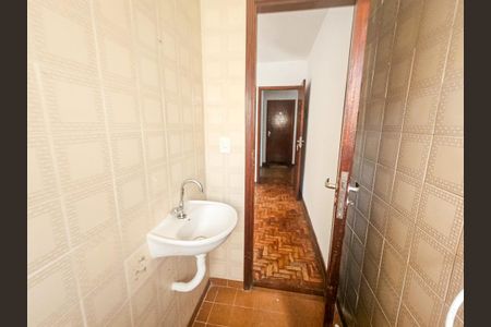 Banheiro de apartamento para alugar com 2 quartos, 50m² em Jardim Sao Luiz, São Paulo