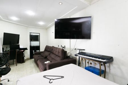 Suíte 1  de casa para alugar com 3 quartos, 350m² em Parque Cruzeiro do Sul, São Paulo