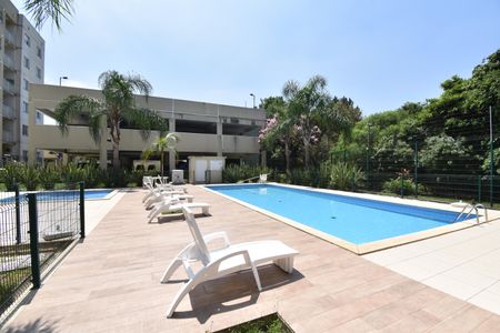 Apartamento para alugar com 74m², 3 quartos e 1 vagaÁrea comum - Piscina
