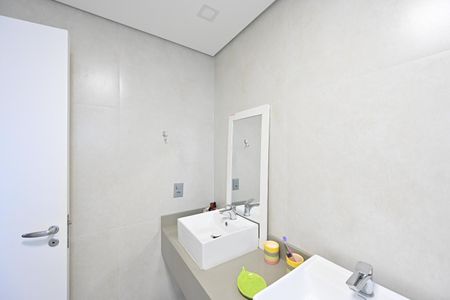 Apartamento para alugar com 126m², 4 quartos e 3 vagasBanheiro da Suíte 2