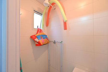 Apartamento para alugar com 126m², 4 quartos e 3 vagasBanheiro de serviço 