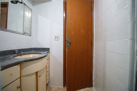 Apartamento para alugar com 80m², 4 quartos e 1 vaga Apartamento para alugar com 80m², 4 quartos e 1 vagaBanheiro 2