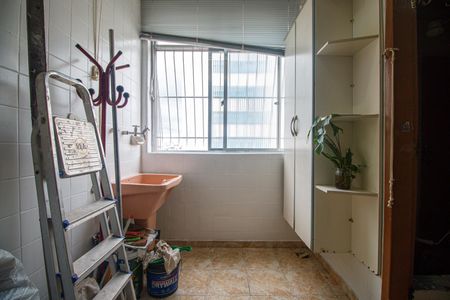 Apartamento para alugar com 80m², 4 quartos e 1 vaga Apartamento para alugar com 80m², 4 quartos e 1 vagaÁrea de Serviço