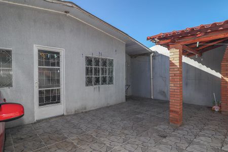 Casa à venda com 100m², 2 quartos e 2 vagasFachada